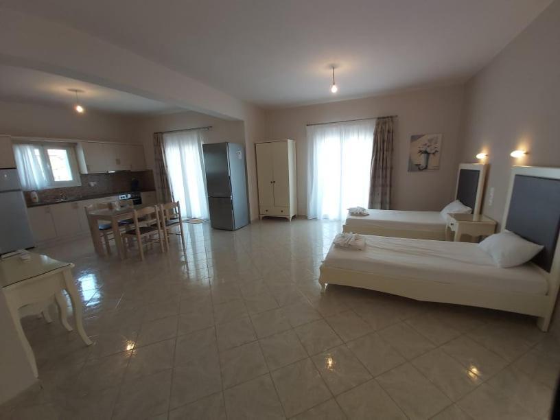 Konstantinos Apartments 아무디아 외부 사진