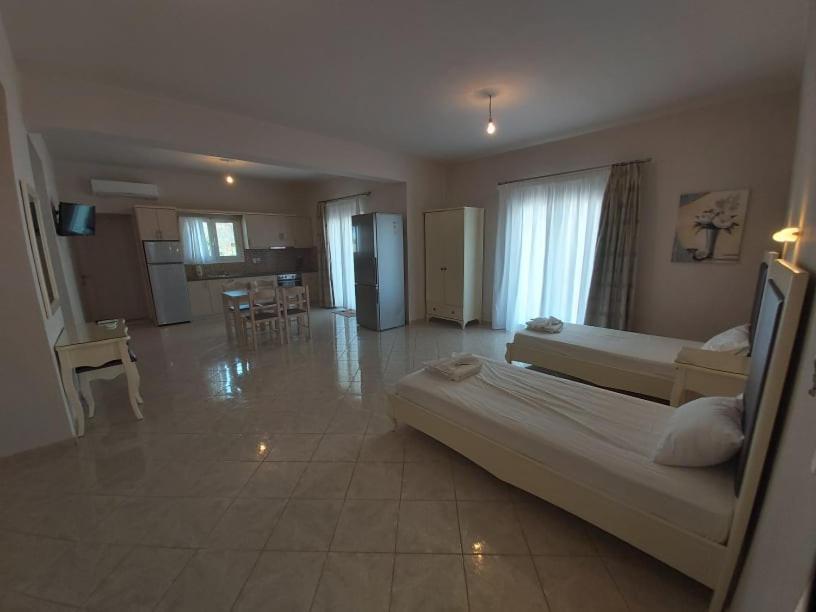 Konstantinos Apartments 아무디아 외부 사진