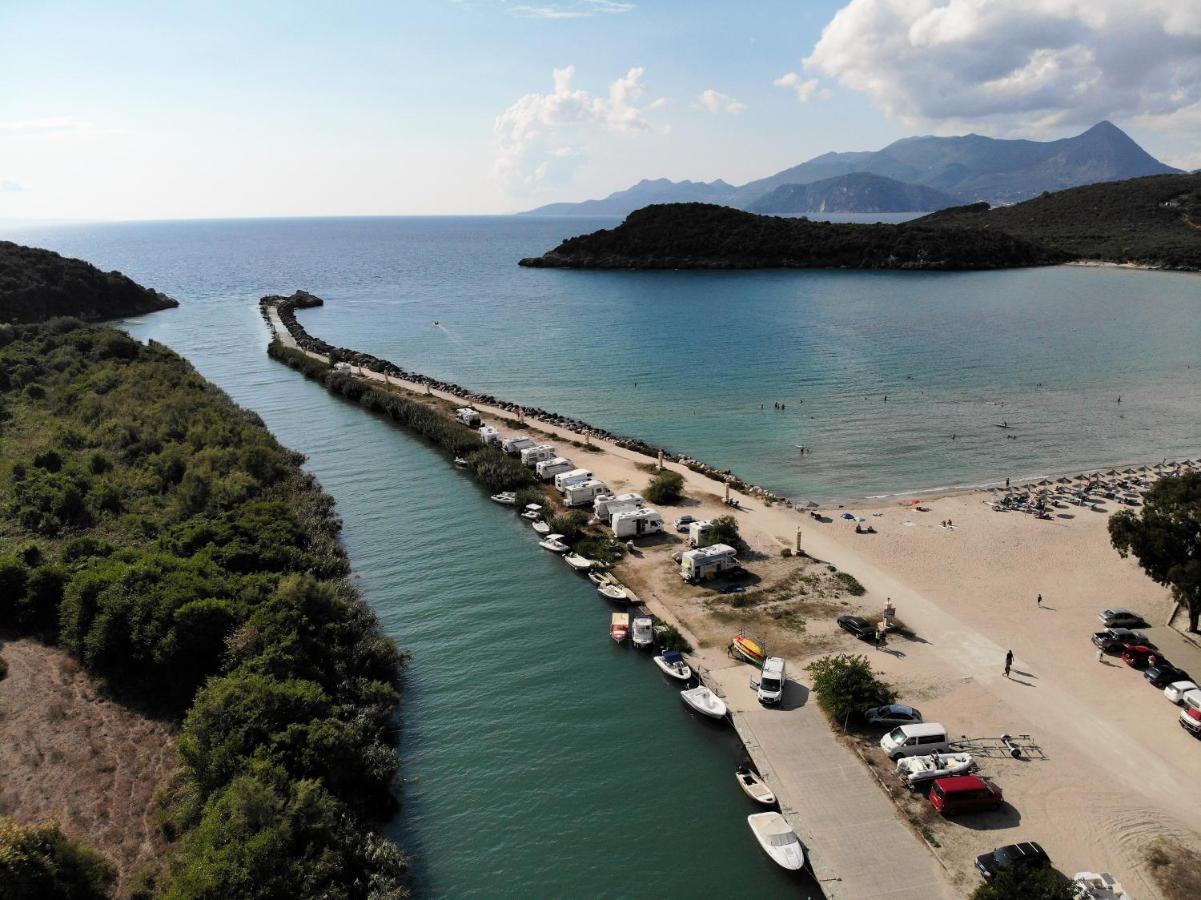 Konstantinos Apartments 아무디아 외부 사진