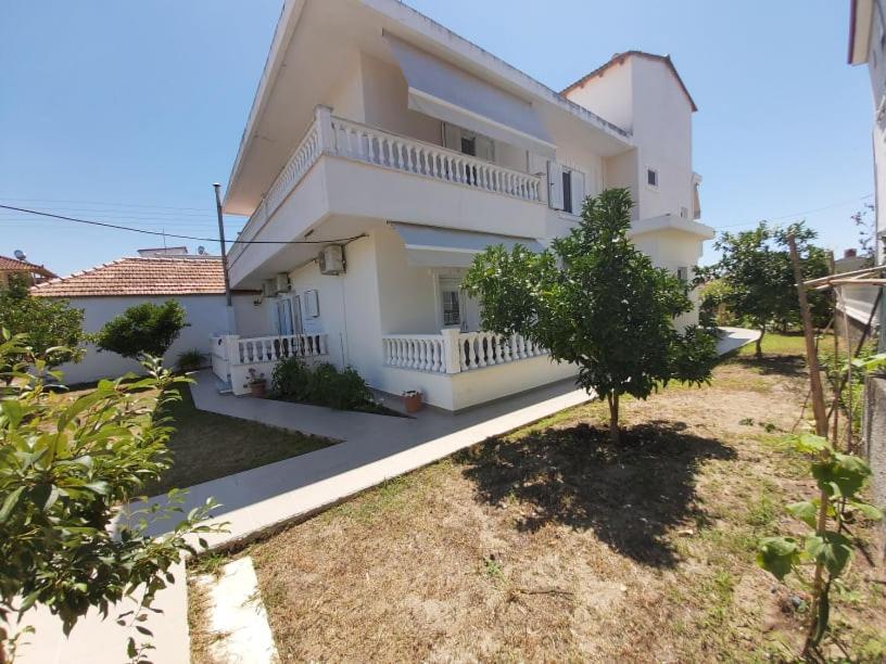 Konstantinos Apartments 아무디아 외부 사진